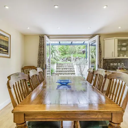 Hillberry * Grange-over-Sands