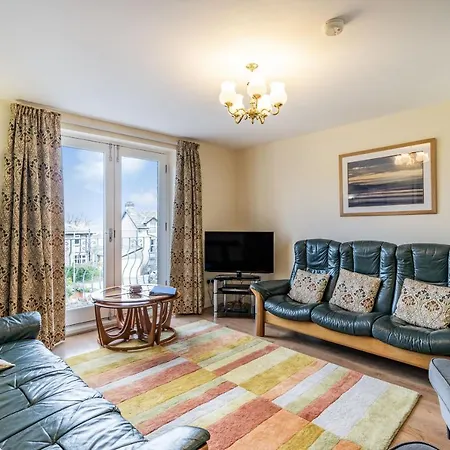Hillberry Holiday home *